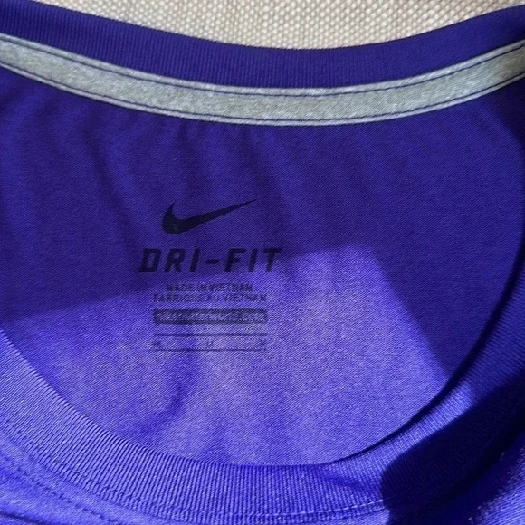 NIKE Dri-fit LSU Tigers LS Tee, Like New, Medium - Picture 5 of 5